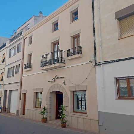 Centrally Located Two Bed Apartment In El Perello Exterior photo